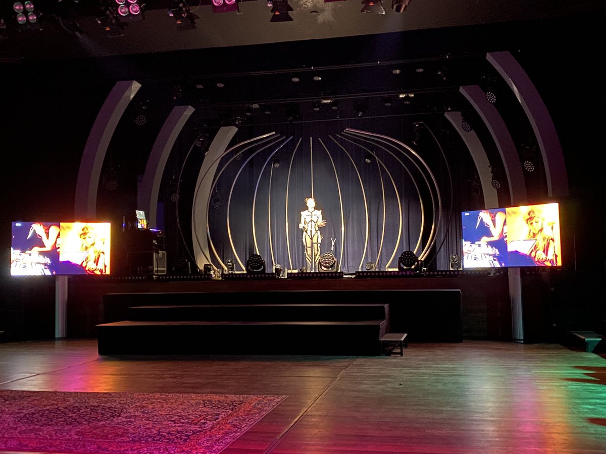 Here at #mxt2023 getting an unusual behind the scenes discussion about how <a href="/chagallmusic/">Chagall</a> embeds software and hardware technology with her music and performance creativity. Full live show at <a href="/esns/">ESNS</a> tonight!