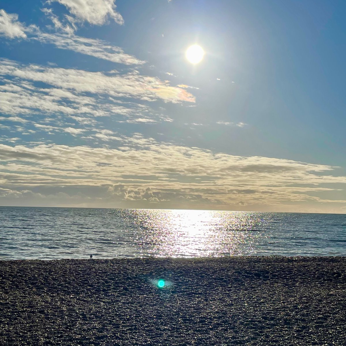 JECTraining's tweet photo. Apricity … such a beautiful word - the warmth of the sun in winter! Definetly enjoying the winter warmth in beautiful Hythe ☀️❄️☀️ #wintersun #apricity #chillin #january2023 #lifeofatrainer https://t.co/8sUCYOu6tt