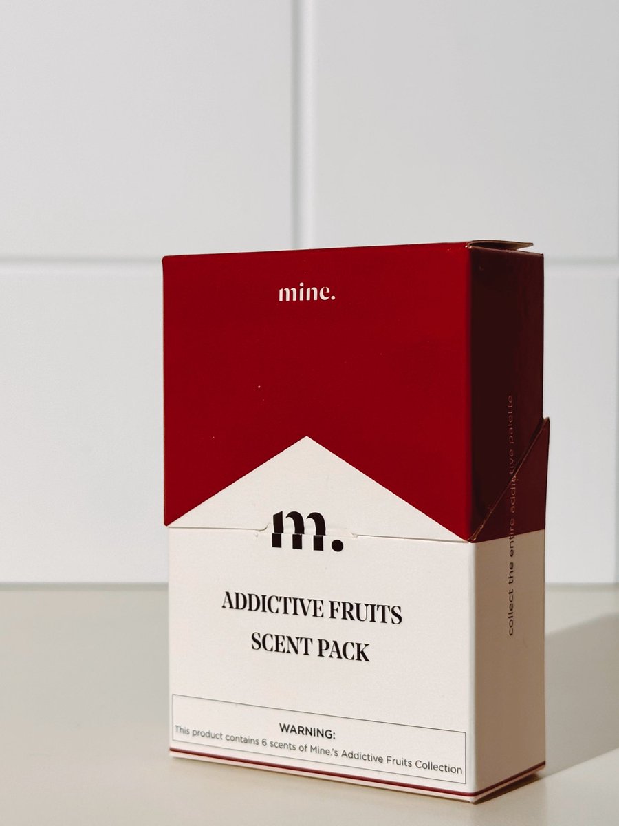 cloudysnowys's tweet image. sebagai yang suka banget wangi parfume fresh-fruity aku suka banget sama beberapa parfume brand lokal ini

wanginya super seger dipake pas mau kegiatan bikin vibesnya tu seger gitu &amp;amp; wanginya super nempel dan awet🥺❤️

#racuninparfum