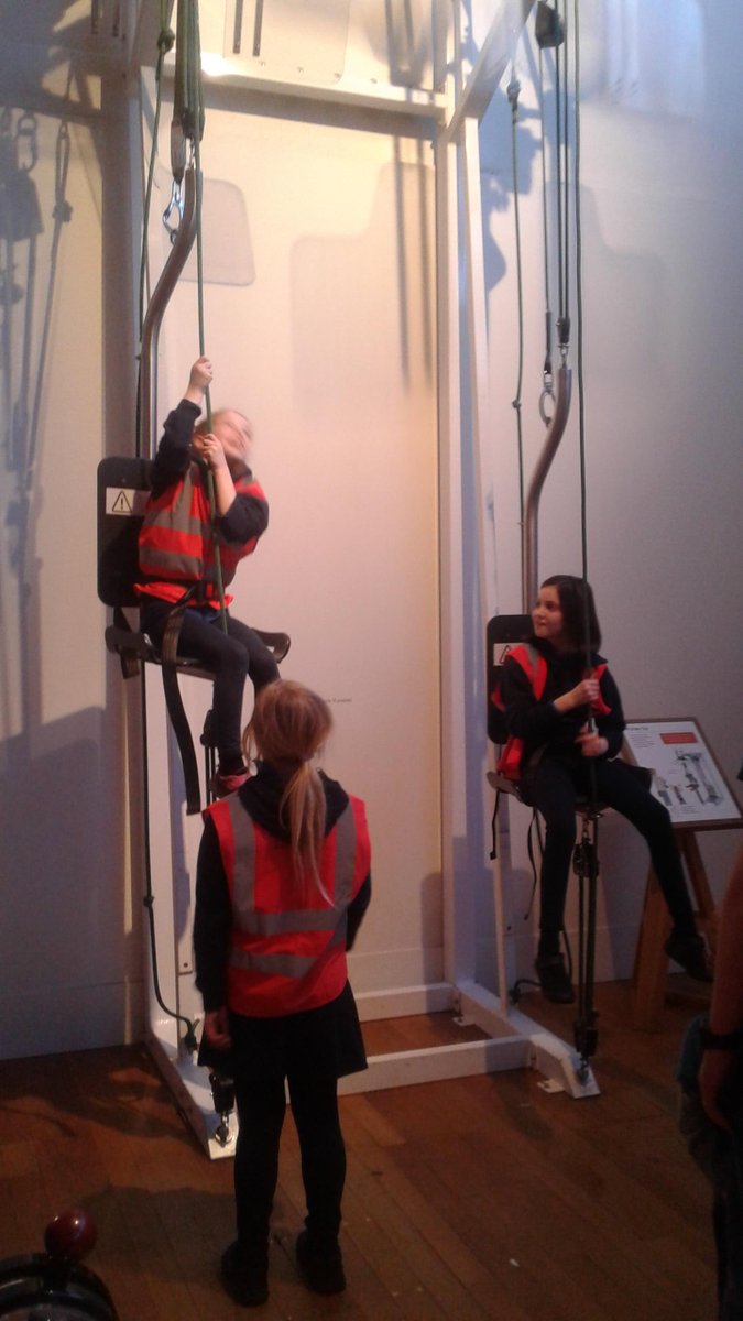 Year 5 had a blast (pun intended) at <a href="/sciencemuseum/">Science Museum</a>