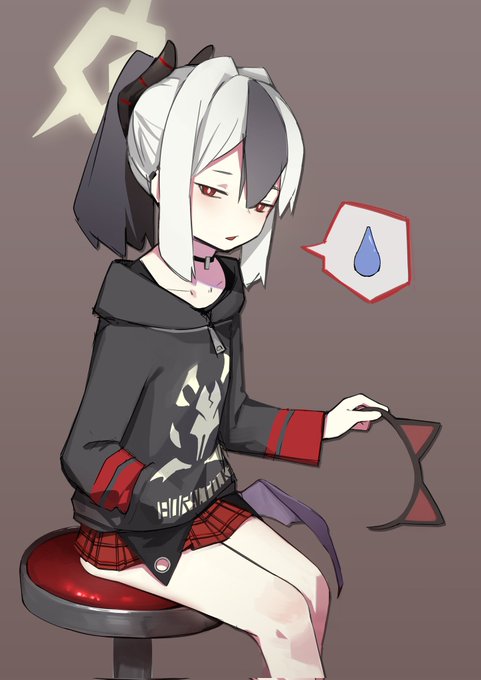 ネコ耳カチューシャをつけてくれないカヨコ
#ブルアカイラスト部 
#ブルアカ 