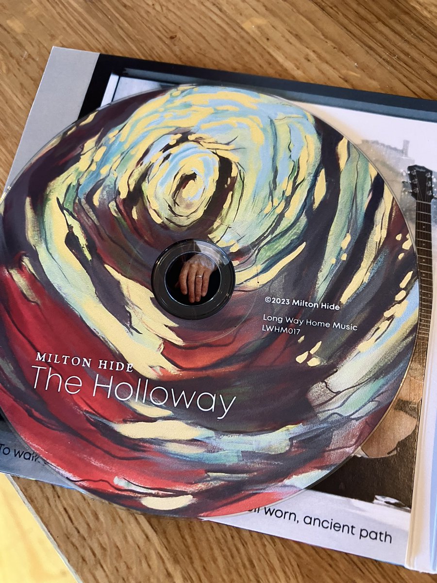LongWHMusic's tweet image. Chuffed to receive our advance copy of The Holloway from the wonderful @MiltonHide who we are delighted to be releasing on Long Way Home and was co-produced by Phil and Jim and Josie. It’s a beautiful record and so cleverly presented. Do follow them #folk #music #NewReleases