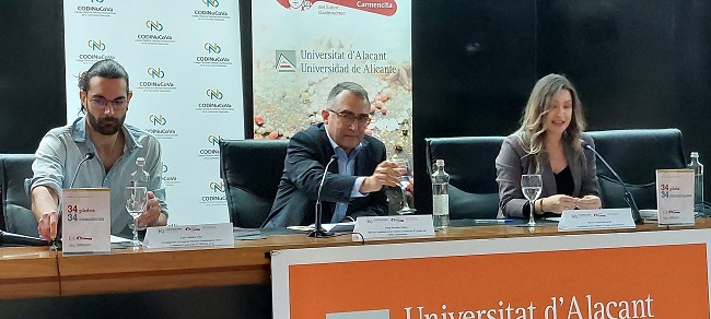 La UA ha acollit l’acte de presentació del projecte 34 platos. 34 comarcas desenvolupat per la Càtedra Carmencita d’Estudis del Sabor Gastronòmic en col·laboració amb <a href="/codinucova/">CODiNuCoVa</a> s.ua.es/va/n4gy