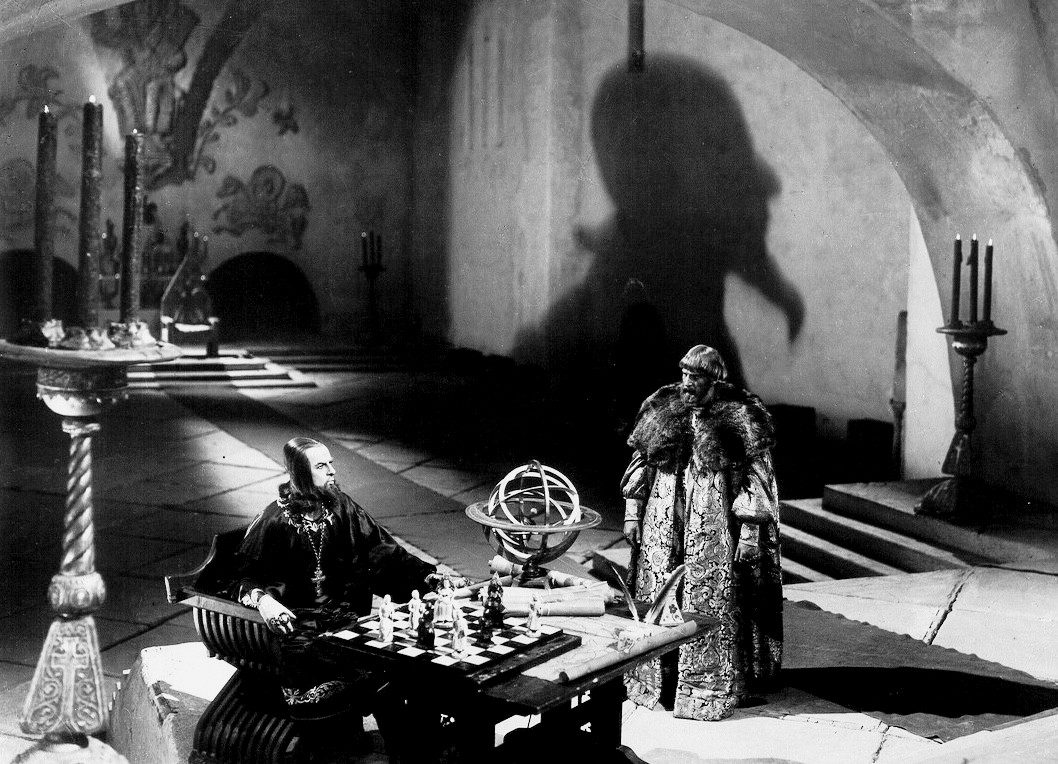 lecinemamuet's tweet photo. Né un 22 janvier : Sergueï Mikhaïlovitch Eisenstein (1898-1948), cinéaste soviétique, chef de file de l'avant-garde russe des années 20 avec de nouvelles techniques et expérimentations en termes de montage, donnant des films marquants tels que La Grève ou Le Cuirassé Potemkine. https://t.co/GwEGhAj5Od