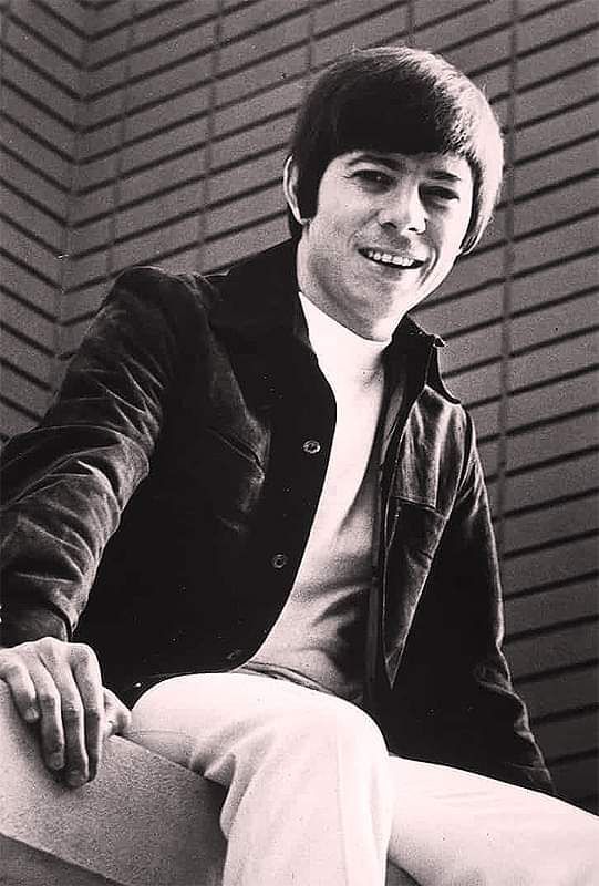 Happy birthday BOBBY GOLDSBORO!
(January 18, 1941) 