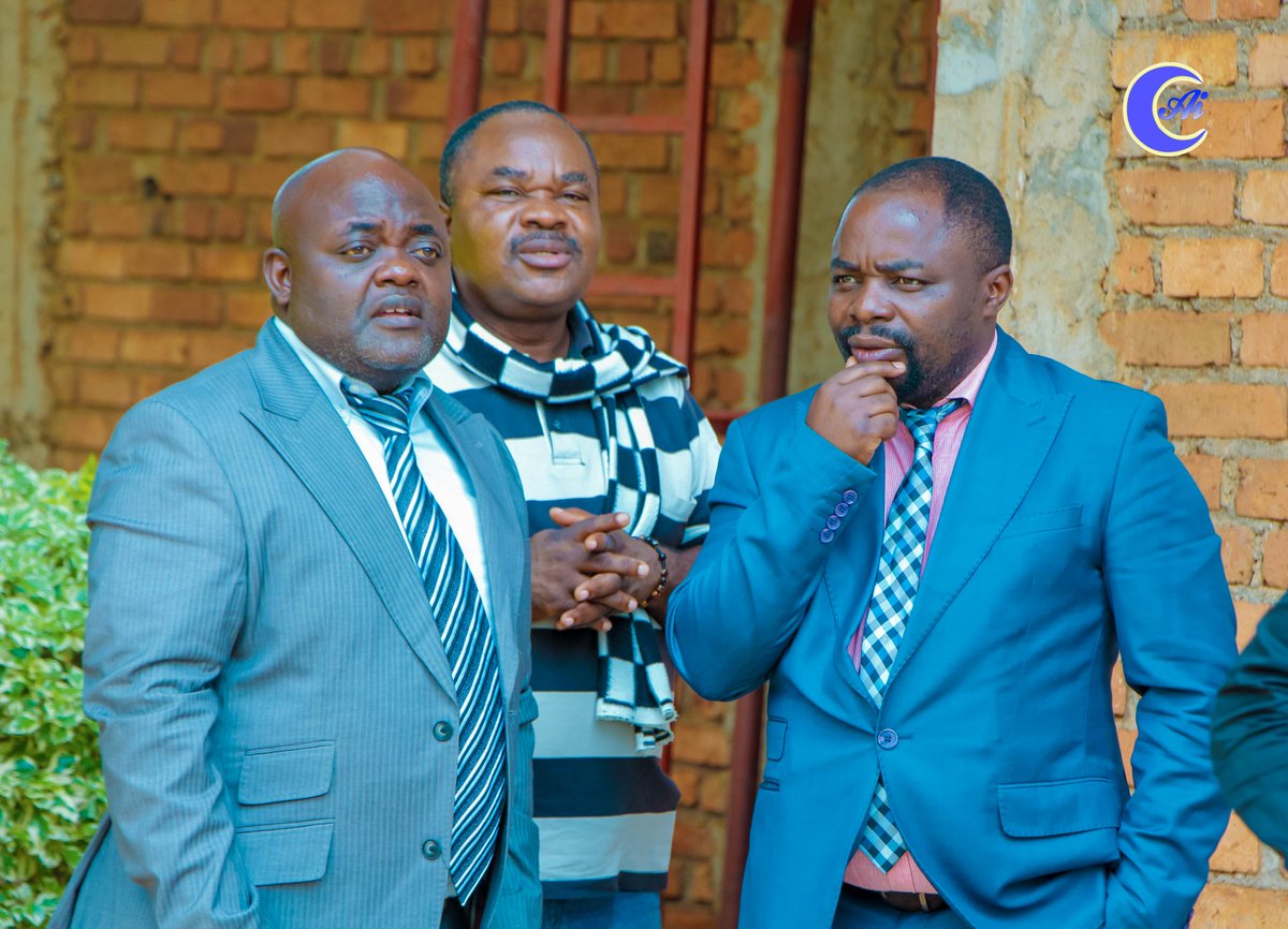 La collaboration (nord-sud, sud-sud) avec d’autres PRD et organisations travaillant sur la thématique et le questionnement des défis éthiques et émotionnels de la recherche constituent le socle de la construction méthodologique de #ResourcesRush. <a href="/AnAnsoms/">An Ansoms @anansoms.bsky.social</a> <a href="/EmeryMudinga/">Dr. Emery Mudinga</a> <a href="/ABisoka/">Aymar N. Bisoka</a>