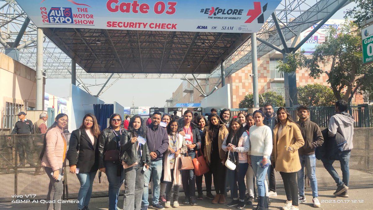 ImpeccableHr's tweet photo. Our Auto hiring team’s visit to #autoexpo2023 was full of knowledge gaining experience, and how mobility is being more electrifying.
#AutoExpo2023 
#aemotorshow2023 
#exploretheworldofmobility https://t.co/BYobspilML