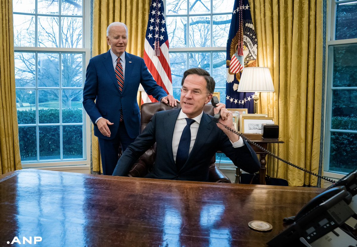 Bart Maat tweet media