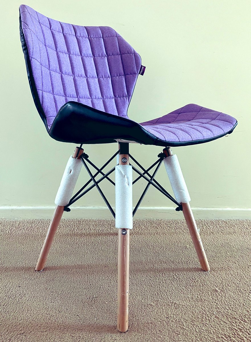 Brightening my customers breakout areas with this beautiful Amelia chair 🙌

Delivered and built on site working 3 days of my customer ordering 😉 

So nice I’ve actually ordered a set for my dining table 😆