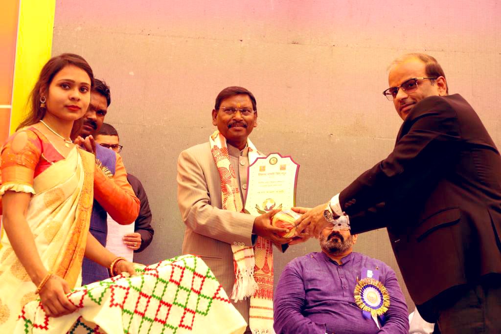 Ved Mani Tiwari tweet media