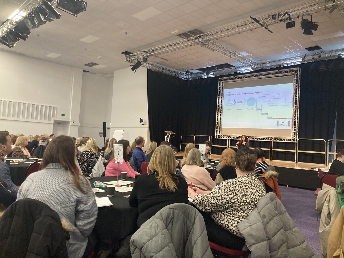 Let’s go! Kicking off todays Dental Deep Dive event. Bringing the service together to discuss what we do well, issues, challenges and how we can improve the service & workforce for a brighter future #BetterbyBetsi #TheBetsiWay @VenueCymru