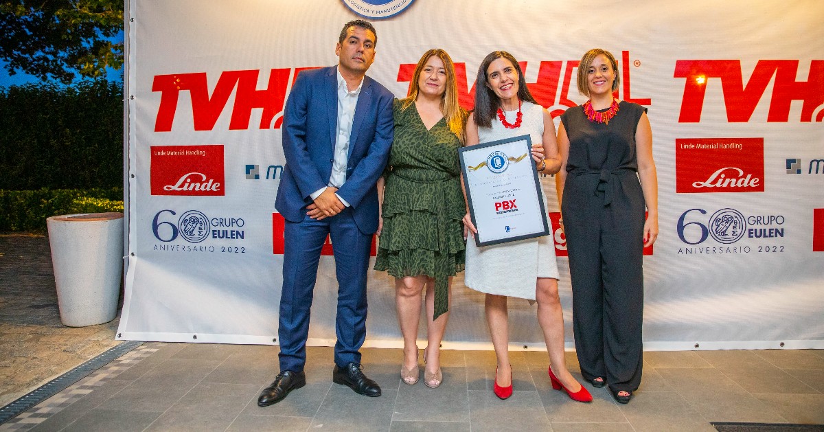 El 2022 fue un año de celebraciones y premios, marcado por la conmemoración de nuestro X aniversario. ¡Qué bien lo pasamos!

palibex.com/noticias/celeb…

#XAniversarioPBX #PBXmola