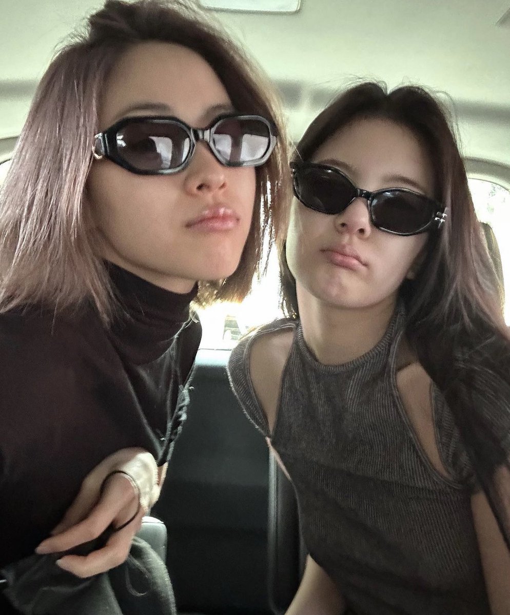 thinkitzy's tweet image. icons