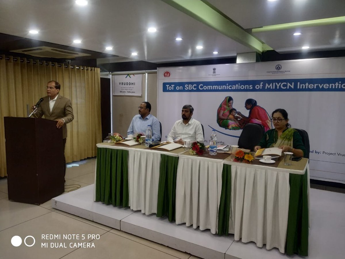 Department of Health & ICDS, Sabarkantha is committed to addressing the issue of child malnutrition by strengthening the skills of its Health & Nutrition workforce on #SBCC with support of @projectvruddhi an initiative by @CAREindia & @AAH_India
@vmittra @pkumarias @CMOGuj