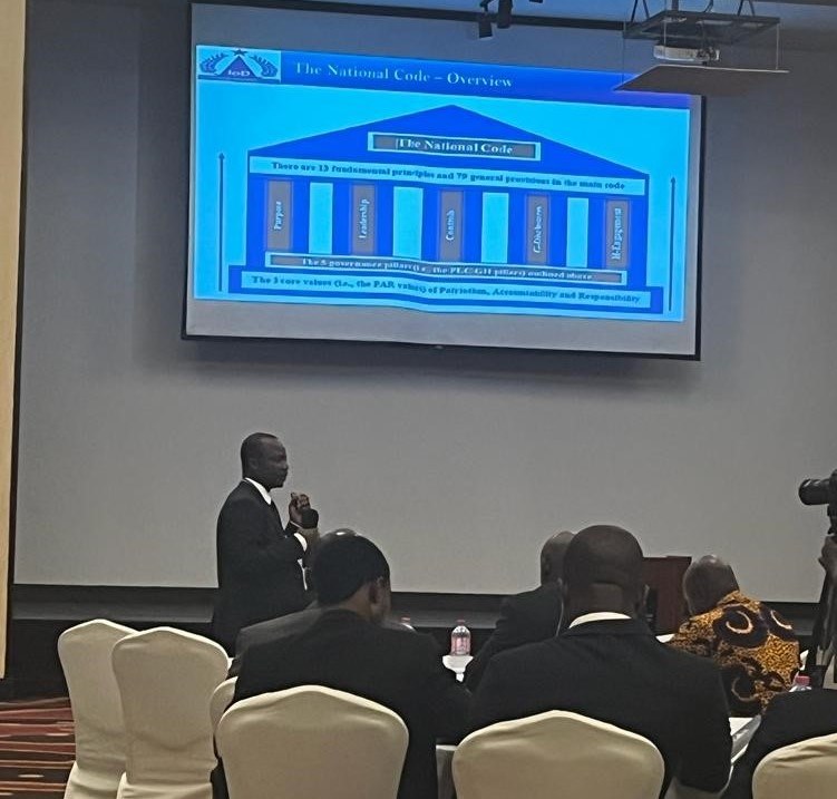 Last month, Prof Collins Ntim (Chair of the Drafting Committee), Dr Renata Konadu and Dr Pingli Li played key roles in the development of the first National Corporate Governance Code for Ghana. 
#research #international #UOS