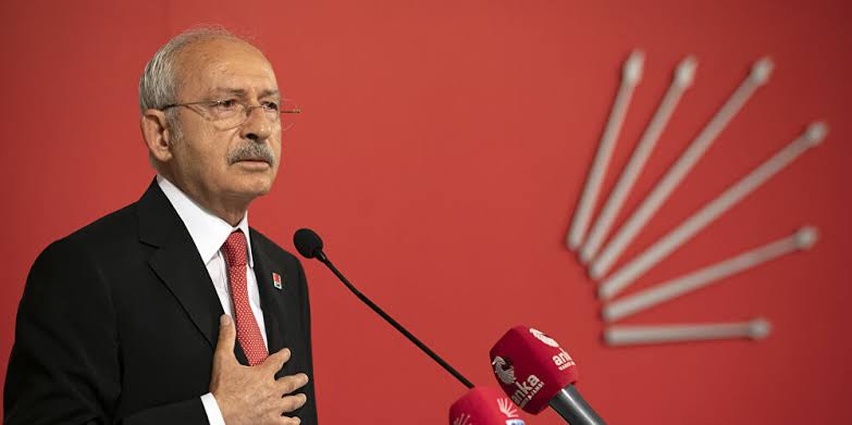 #14Mayıs Türkiye Cumhuriyet'inin küllerinden doğuşunun imzasını attığımız gün olarak yeniden tarihi kayıtlara geçecek.

Mayıslar Bizimdir! 
#SONDAKIKA