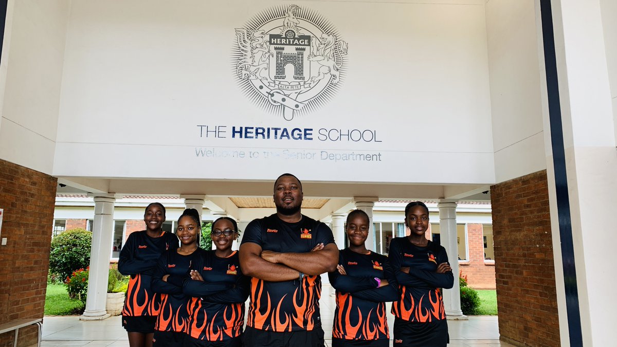 HeritageZW's tweet image. Five of our hockey players represented the Zimbabwe 🇿🇼 Flames u13s and u14s hockey teams. The team together with other selected pupils across the country traveled to Cape Town South Africa to participate in the annual PSI international Indoor hockey tournament this past December.
