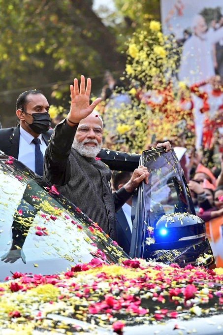 baba_moj's tweet photo. जहां गति है, वहां प्रगति है; जब भी प्रगति होती है समृद्धि सुनिश्चित होती है।  

- प्रधानमंत्री श्री @narendramodi  जी https://t.co/vQfPybNYy5