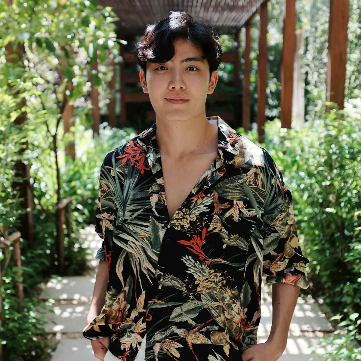 j_ratchaphonph's tweet photo. [Throwback]
*My sunshine 🌅

#jeffratchaphon https://t.co/pavu3TvvqY