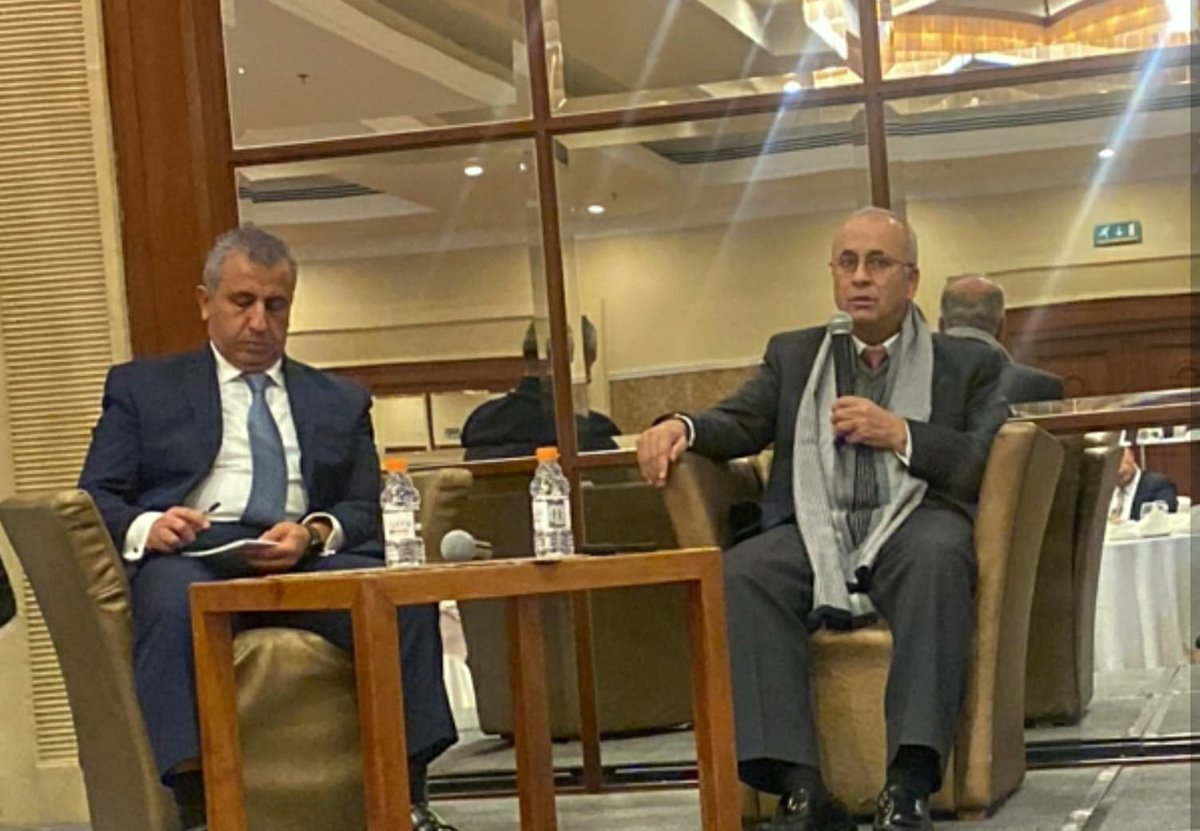 نظام الفوترة يحافظ على سرية المعلومات وينظم نقل البيانات ولا يفرض ضرائب أو يزيدها أوضح المدير العام خلال لقاء مع جمعية الأعمال الأردنية الأوروبية انه بعد أن تم تشخيص جميع القطاعات الاقتصادية ووجود تباين في الأنظمة التي تستخدمها لإصدار الفاتورة تم مراعاة أن يكون هذا النظام للجميع