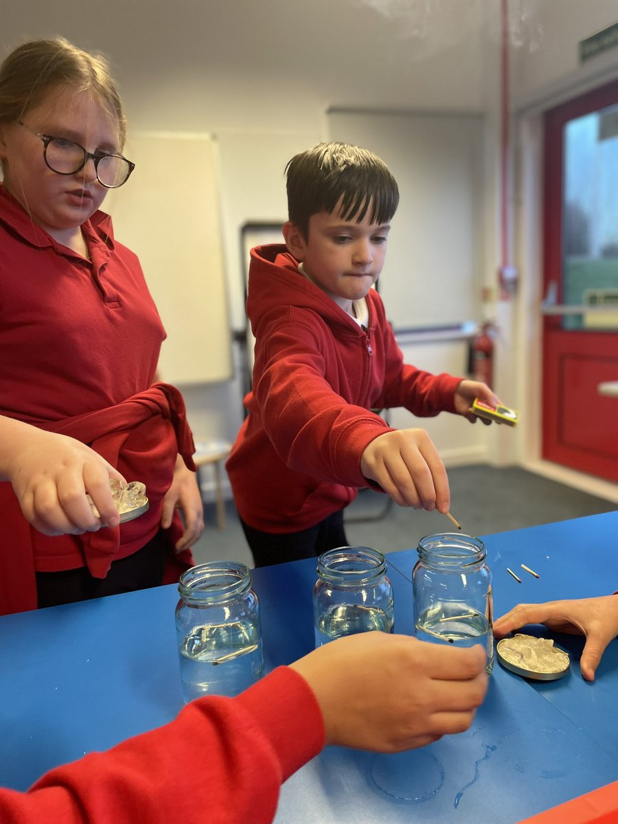 Grimes Dyke Primary School tweet media