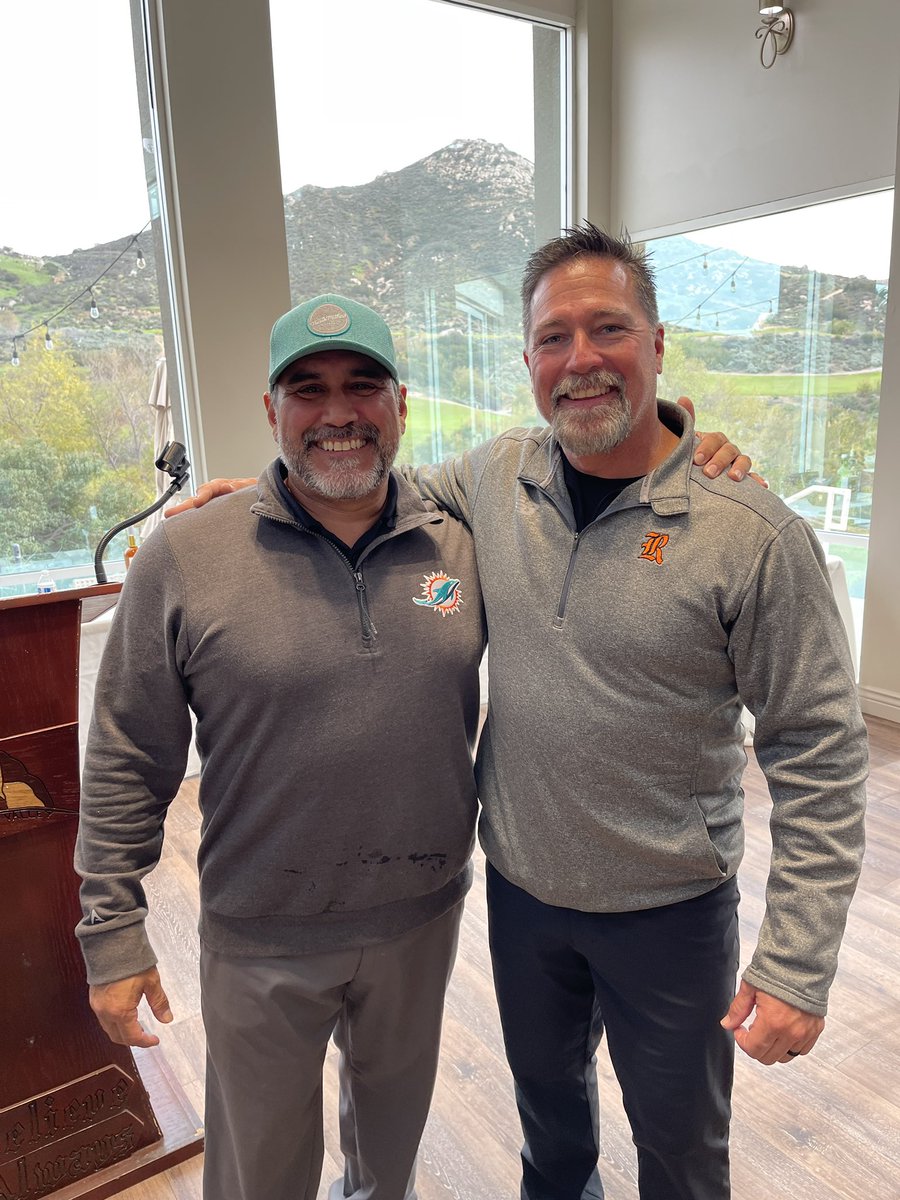 E29baseball's tweet photo. Great Day supporting @baseball_rcc! Thank you @hiddenvalleygolf for the fun! Enjoy all the donation golf balls I left behind!!
#golf #riversidecitycollegeathletics #baseball #socalbaseball #e29baseball #inlandempirebaseball #e29baseballtraining #socalgolf #memberswithoutdues⛳️ https://t.co/8uXeG4MoQ3