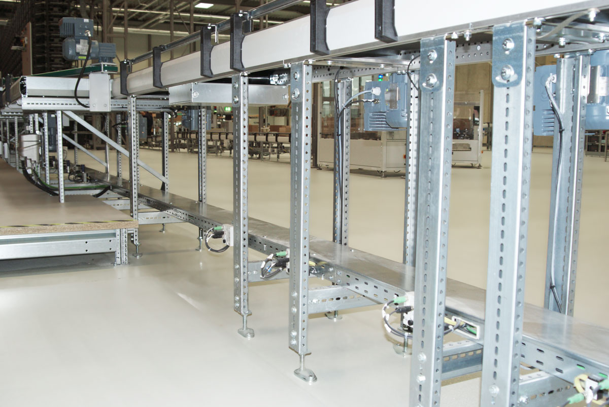 ViacorPolymer's tweet photo. #Expert #advice is recommended when planning a new #Building or a renovation of production #facilities. Especially in the case of a #renovation, an on-site visit by our #specialists to check the substrate is recommended. https://t.co/KCEghitbgt