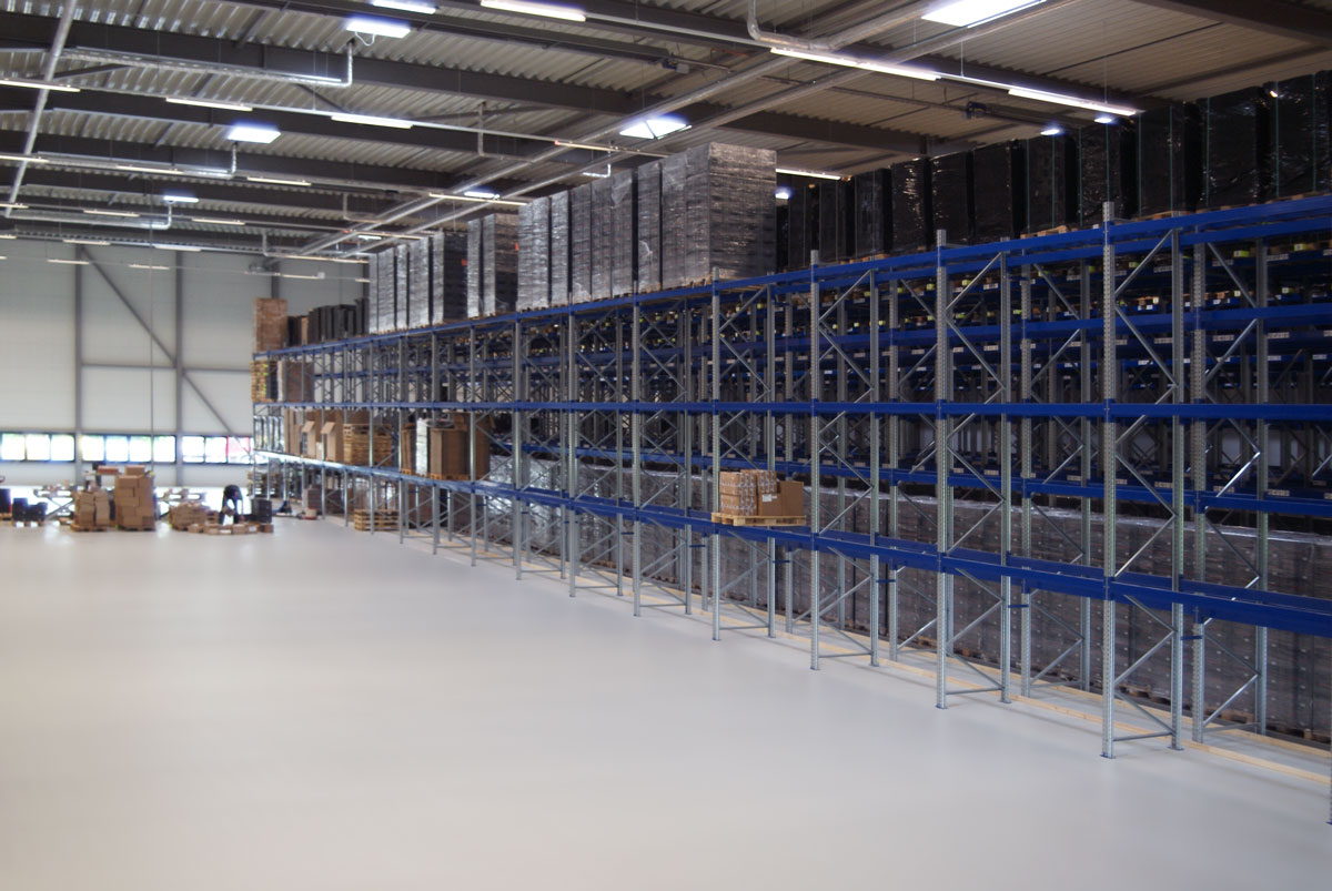 ViacorPolymer's tweet photo. #Expert #advice is recommended when planning a new #Building or a renovation of production #facilities. Especially in the case of a #renovation, an on-site visit by our #specialists to check the substrate is recommended. https://t.co/KCEghitbgt