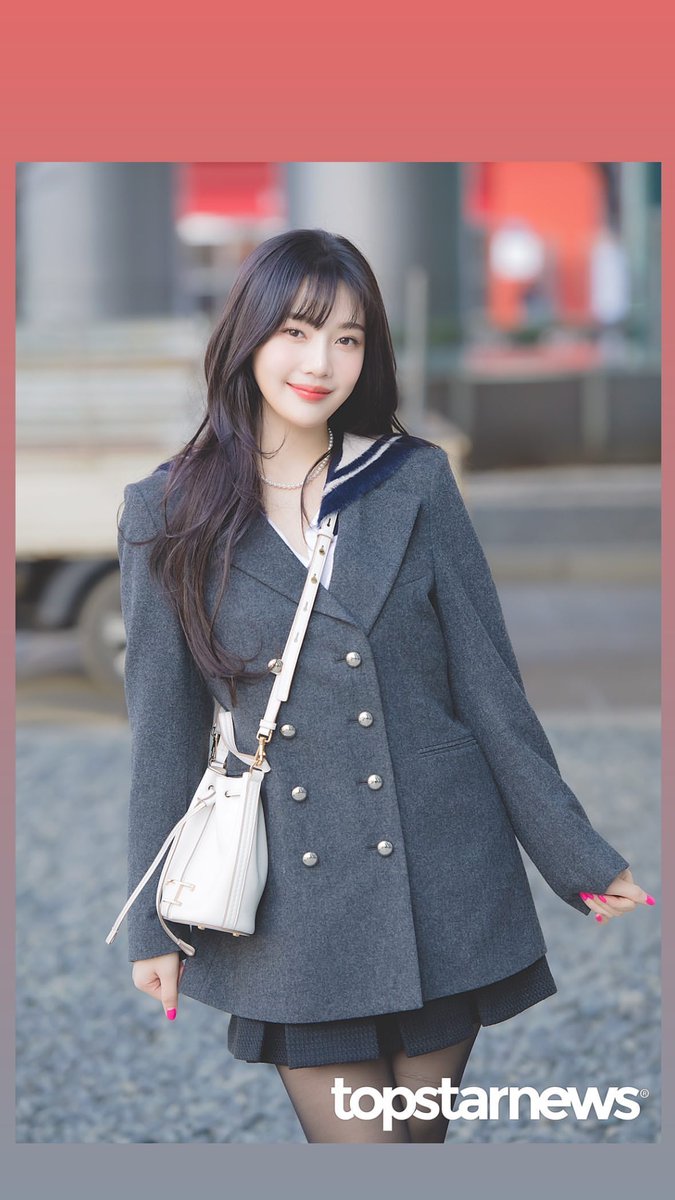 joystgrm's tweet photo. [INSTAGRAM STORY]

https://t.co/tIM0RzoHdV

@RVsmtown #RedVelvet #레드벨벳 #Joy #조이 #TRF2022 
230118 · 15:57:27 KST https://t.co/Lrx0m5KmUV