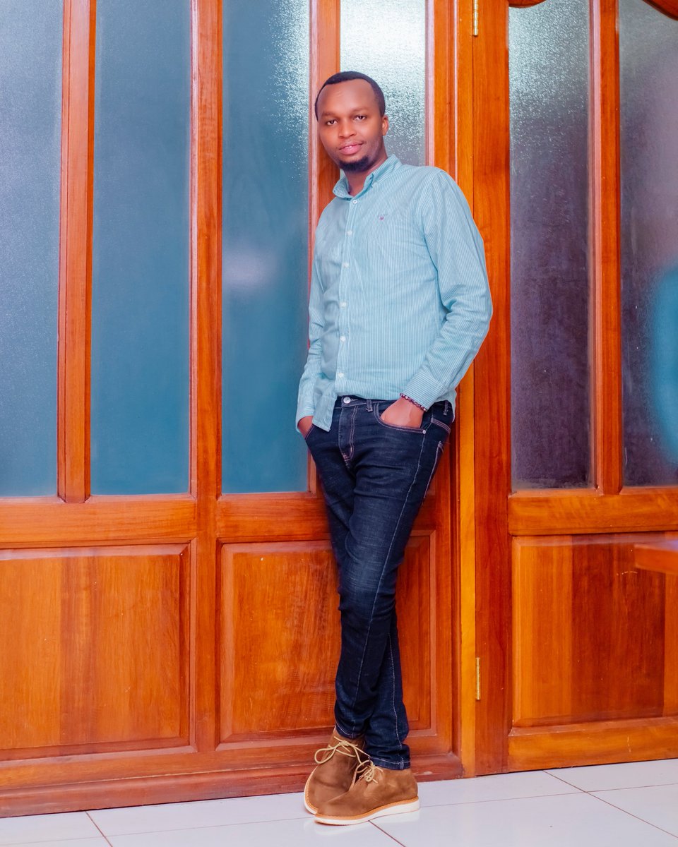 isangostar's tweet photo. Aka kanya @JPaulNKURUNZIZ3 ari kukugezaho amakuru agezweho muri siporo mu kiganiro #isangomorningsports kuri 91.5FM | 105.5FM https://t.co/hHOP0u9Kd2