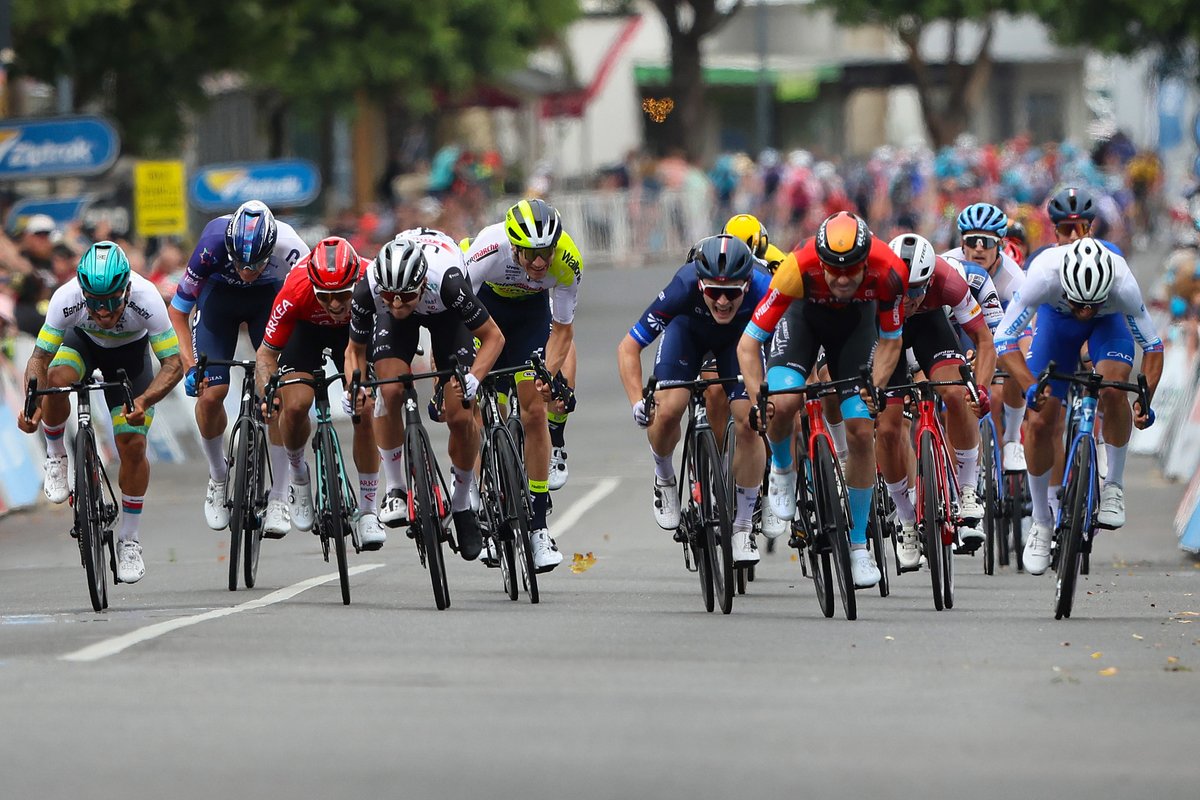 Team Bahrain Victorious tweet media