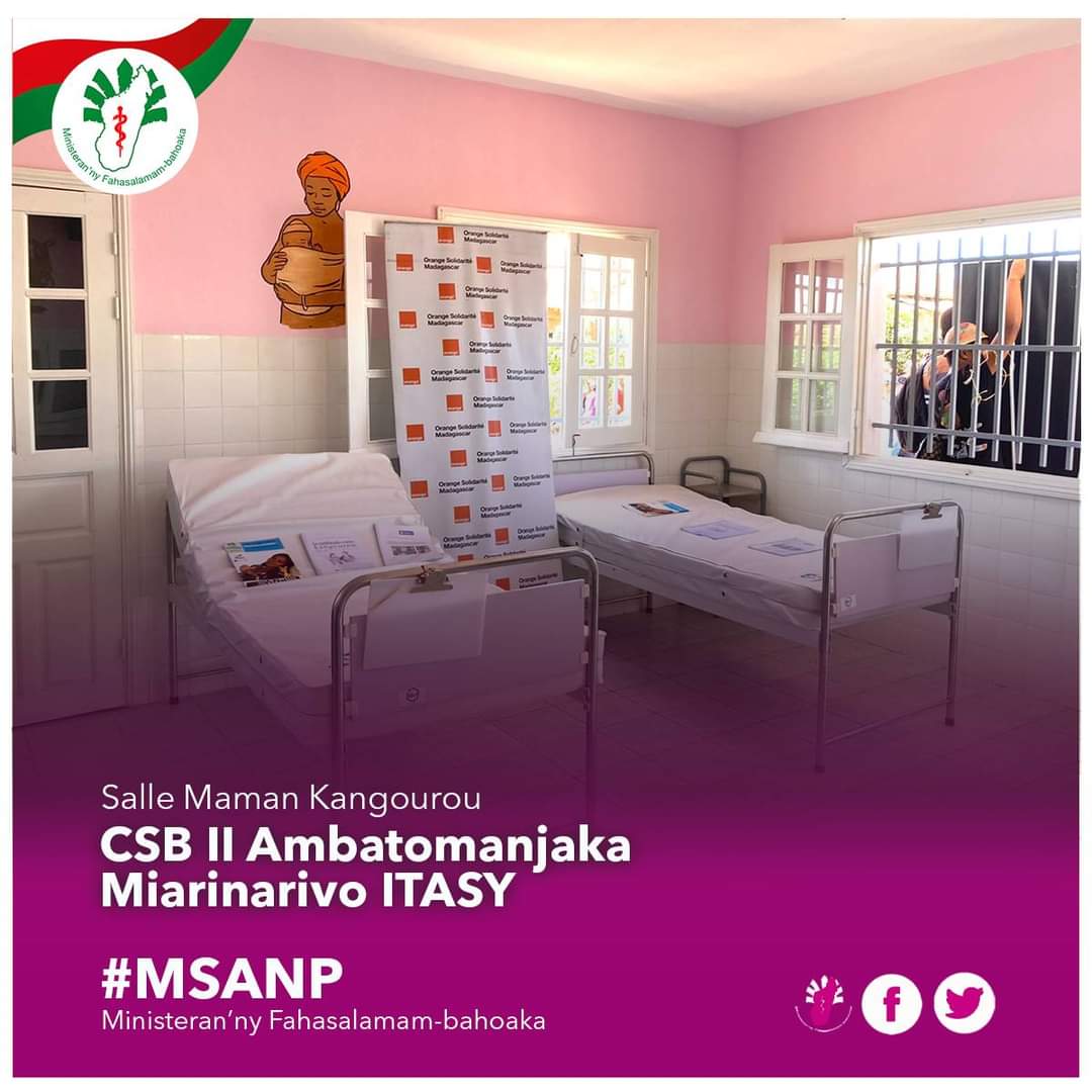 Msanp_Mada's tweet photo. Velirano 5.2: Amélioration des offres de soins

Le CSB II Ambatomanjaka, Miarinarivo ITASY ainsi que les logements du personnel sur le lieu ont été rénovés et améliorés.
La salle "Maman Kangourou" a également été inaugurée. 
#Santé_pour_Tous
#Msanp
#Velirano5 https://t.co/CVqIKPx6Hk