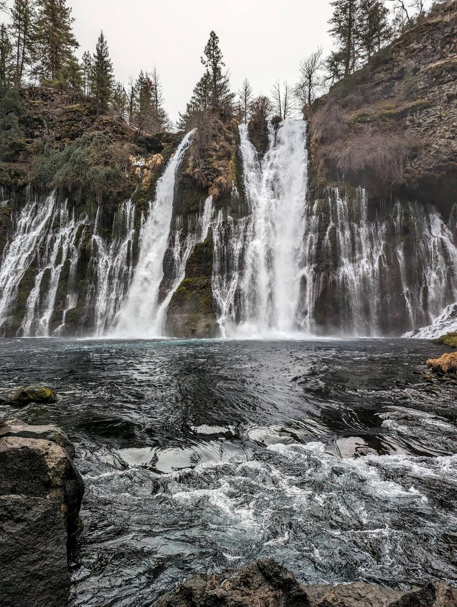 #BurneyFalls #California #USA #Nature #Waterfalls #Travel