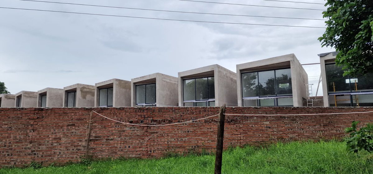 I recently traveled to Harare's Borrowdale, and I was awestruck by the remarkable development taking place here. I was impressed by these apartments; but, to address the housing shortages, we require more affordable housing developments. #investinzimbabwe #housing #development