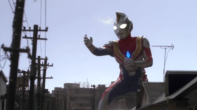 #ウルトラ情緒壊されたシーン 朝から「うわ～!?ダイナだぁ!?しかも初期バンクだぁ!?」と大興奮した人です 