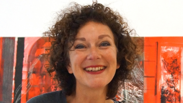 HKgoudsepost's tweet photo. COLUMN: Firma van Drie - Kunstenaar Mieke de Haan -  https://t.co/arY4b0LLJf https://t.co/6sSTE5RtzK