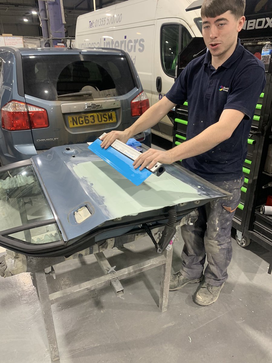 witsinthepot's tweet photo. Hey @Speedskim think your missing a trick here. You should be branching out into the body repair industry. Hit me up. https://t.co/eDQ4nks9n6