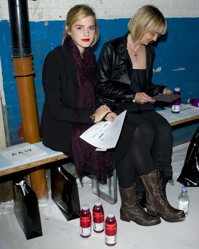 Emma attend The Giles Fashion Show at The Diary during London Fashion Week.

📍 London, England 
📆 September 15, 2008