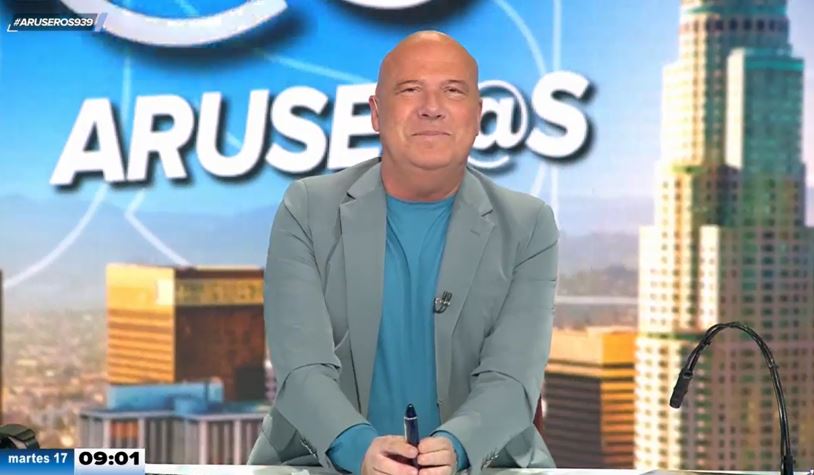 #Audiencias I

🚀🚀<a href="/AruserosLaSexta/">Aruser@s</a> se dispara en la mañana y lidera con un 20%, su 2º mejor día de temporada

Roza los 500.000 seguidores en su emisión más vista en un año, con 1.276.000 espectadores únicos

Líder en Target Comercial con un 26,6% y en su emisión completa: 17,2%