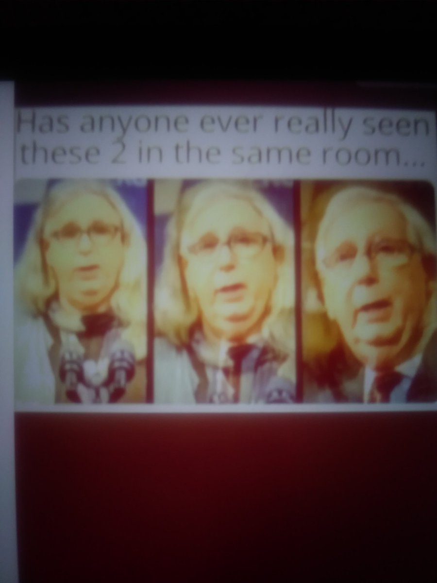 Gott'a admit...the resemblance is startling!😳