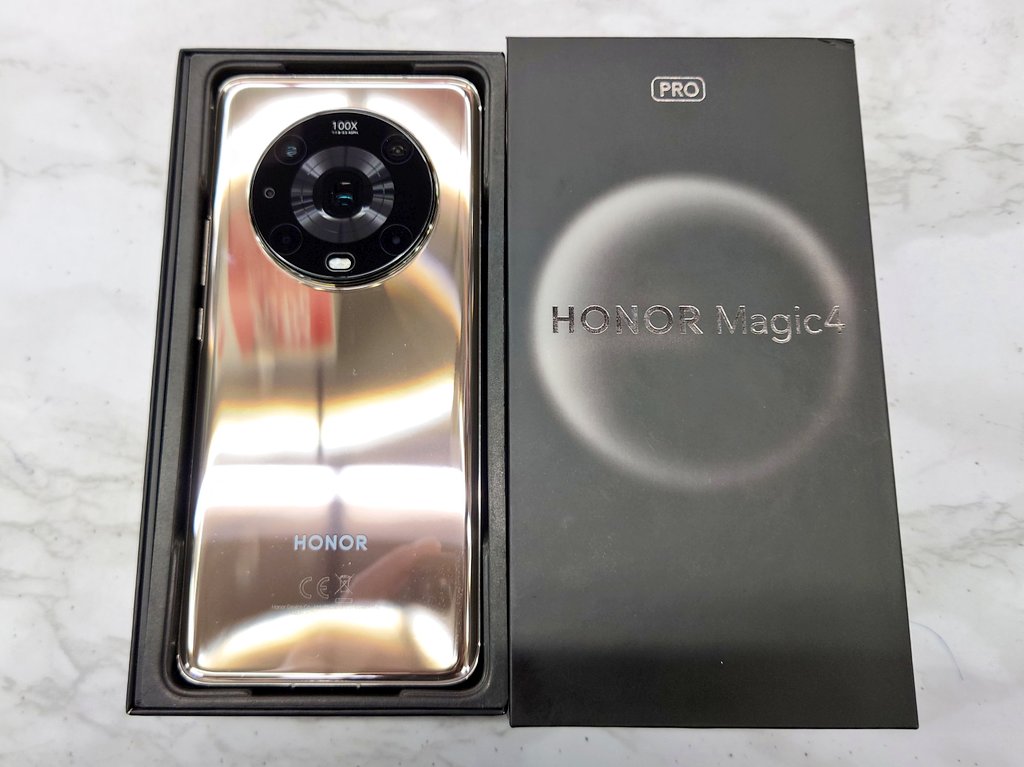 iosys_official's tweet photo. 【超カメラ搭載スマホ】
Honor Magic4 Pro Gold
海外版 SIMフリー
RAM8GB ROM256GB
中古A級 税込117,800円
在庫店舗:アキバ中央通店
▼商品ページ▼
https://t.co/jn27nGHgds
商品詳細・在庫状況の確認、通販のご注文はリンクをご利用ください。
#イオシス #HonorMagic4 https://t.co/u3MYygXteg