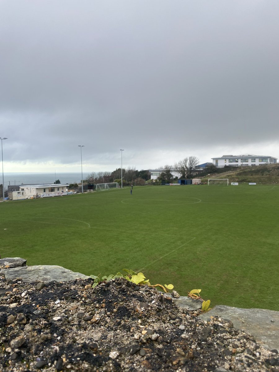 marlborough park January 2023 !!! members of the ground staff keeping it as nice as possible for saturday vs <a href="/Mallet_AFC/">Shepton Mallet AFC</a> !! up the combe !!!! #mpc #bluebirds #upthecombe