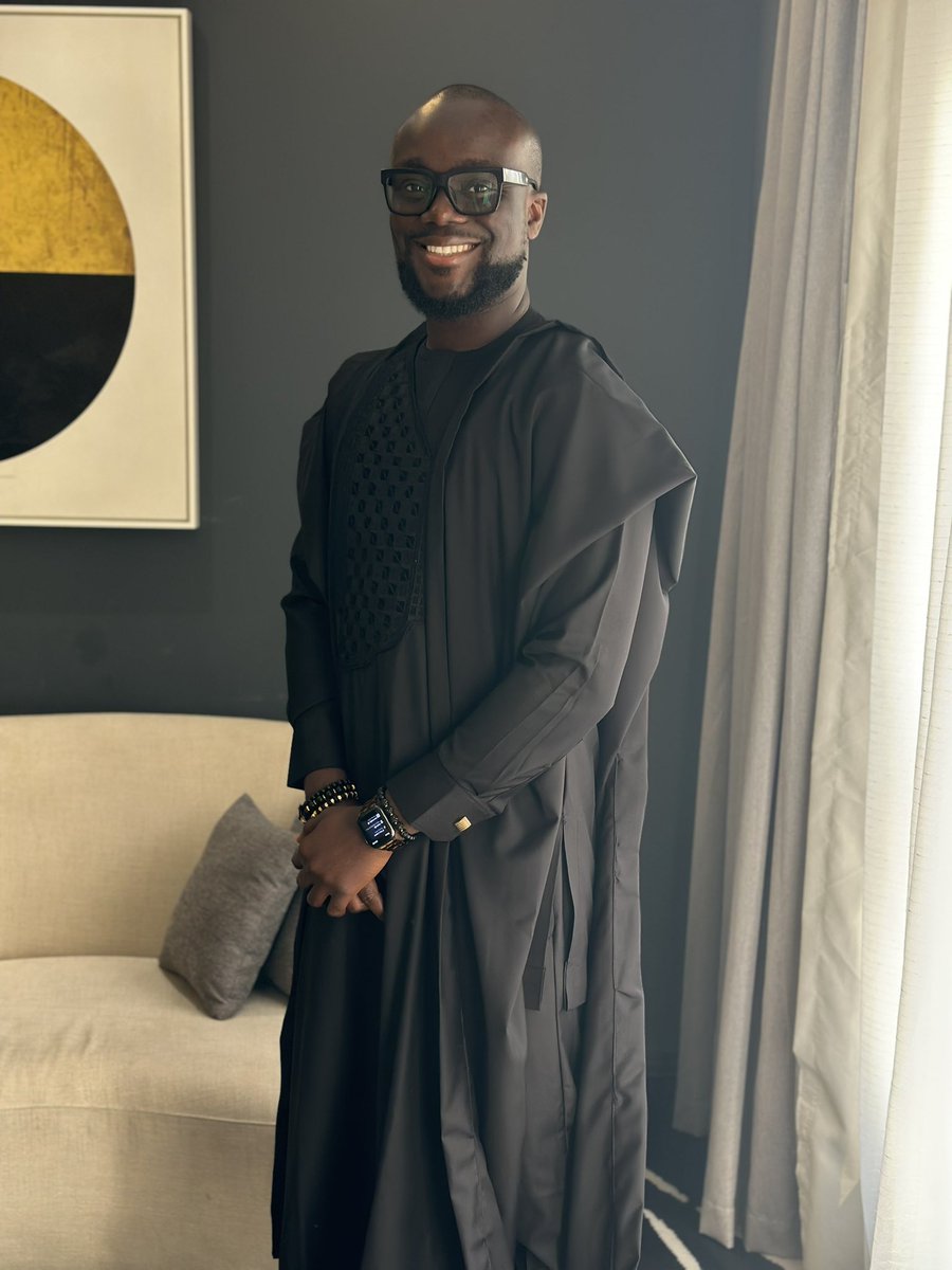 tolubinutu's tweet image. All. Black. Everything 🖤