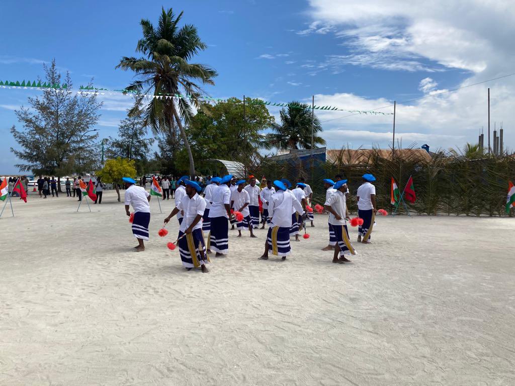 DrSJaishankar's tweet photo. Arrived at Manadhoo to a traditional Maldivian welcome. https://t.co/EGvMVimu3e