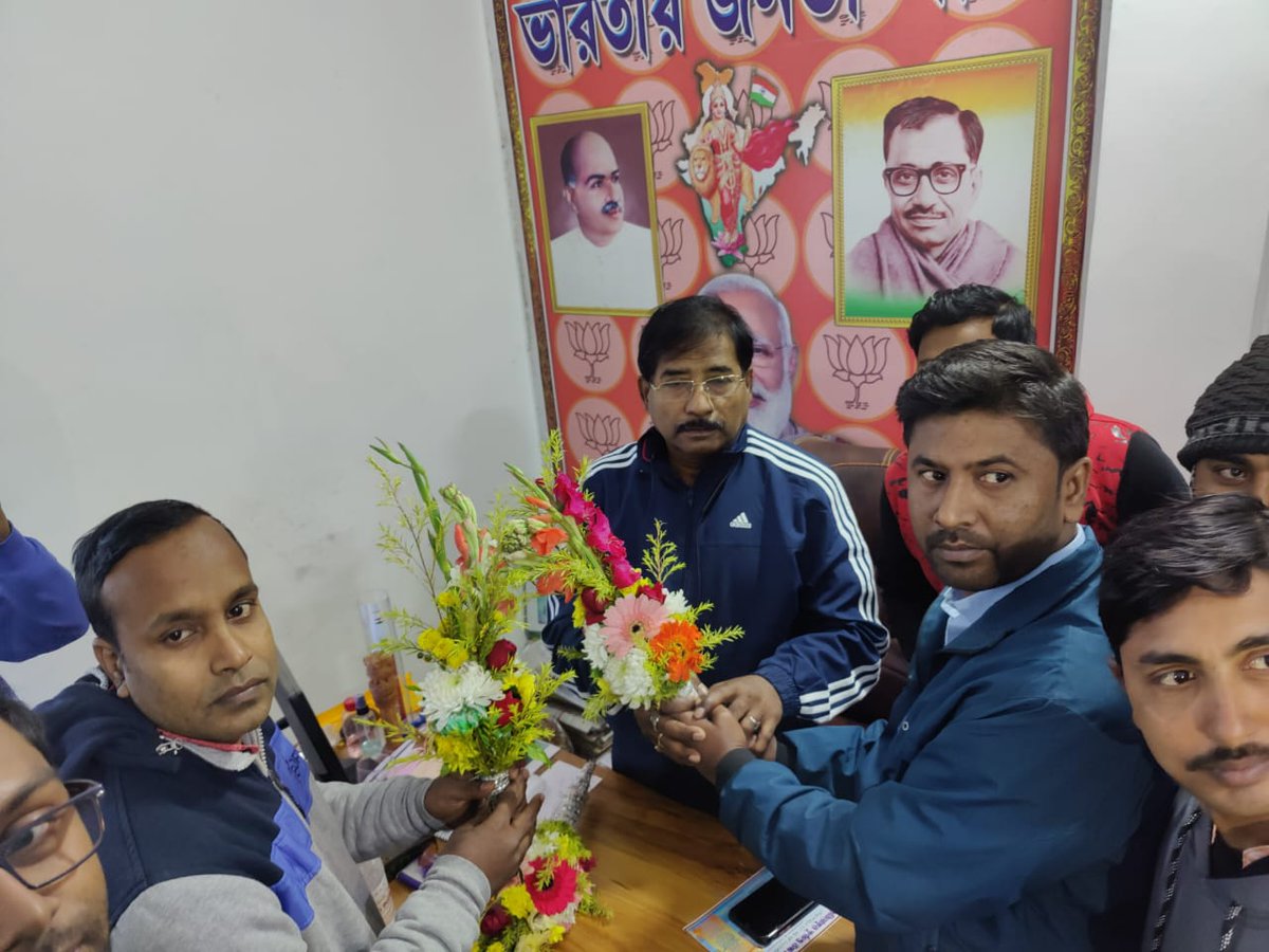 UttamDa32393196's tweet photo. @ddibakar12 @mp_jagannath Thank you so much sir @mp_jagannath  for giving us time for cen01/2018 technician standby candidates 😍 https://t.co/HqKhwBvOXK