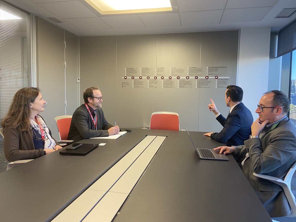 Oriol_Alba_'s tweet photo. Bona reunió de treball amb @ciberseguracat per seguir treballant per millorar la #ciberseguretat de les empreses catalanes i impulsar el creixement de l'ecosistema. Un sector amb enorme potencial!

@abrahamarcos @PatronalCecot https://t.co/yDDJpM3iix