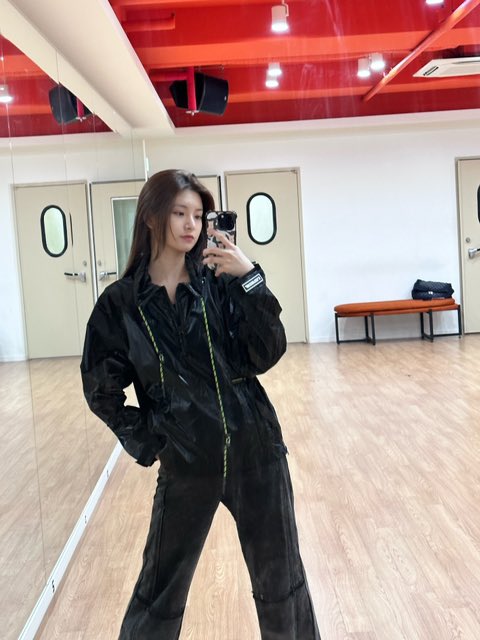 yirenpic's tweet image. fancafe update