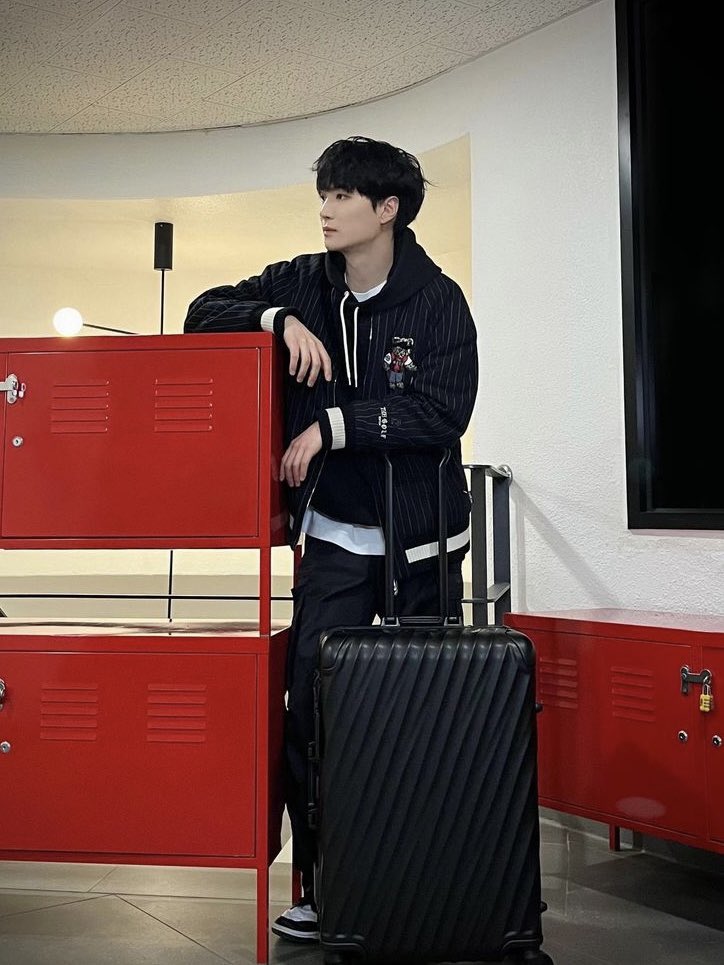 __jonghyeon instagram update 

🔗 instagram.com/p/CnjMjKcp7Eo/…