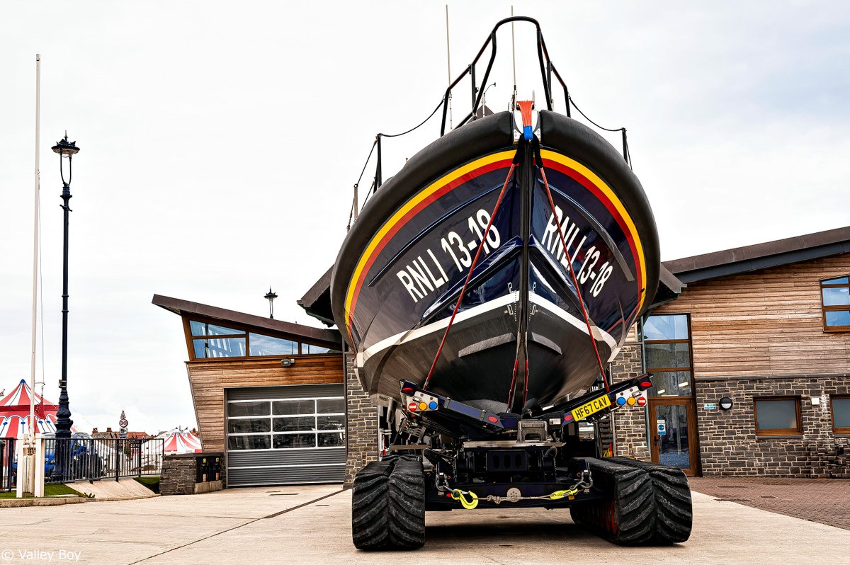 BJRoberts's tweet photo. Llandudno's Shannon Class RNLB William F Yates is a real 'sight for sore eyes' for many people in peril on our seas. @Ruth_ITV @ItsYourWales @WalesCoastPath @northwaleslive @northwalescom @AllThingsCymru @OurWelshLife @NWalesSocial #Llanddudno #RNLI1318 #RNLB #NorthShore #Wales https://t.co/d64TI8qdA9