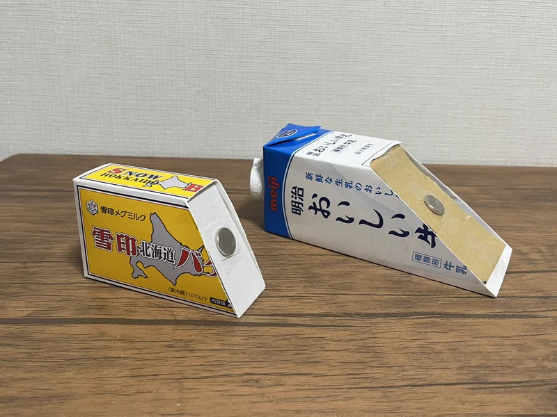 余分な買い物を防ぐ効果！？冷蔵庫の中身が貫通したようなマグネット。